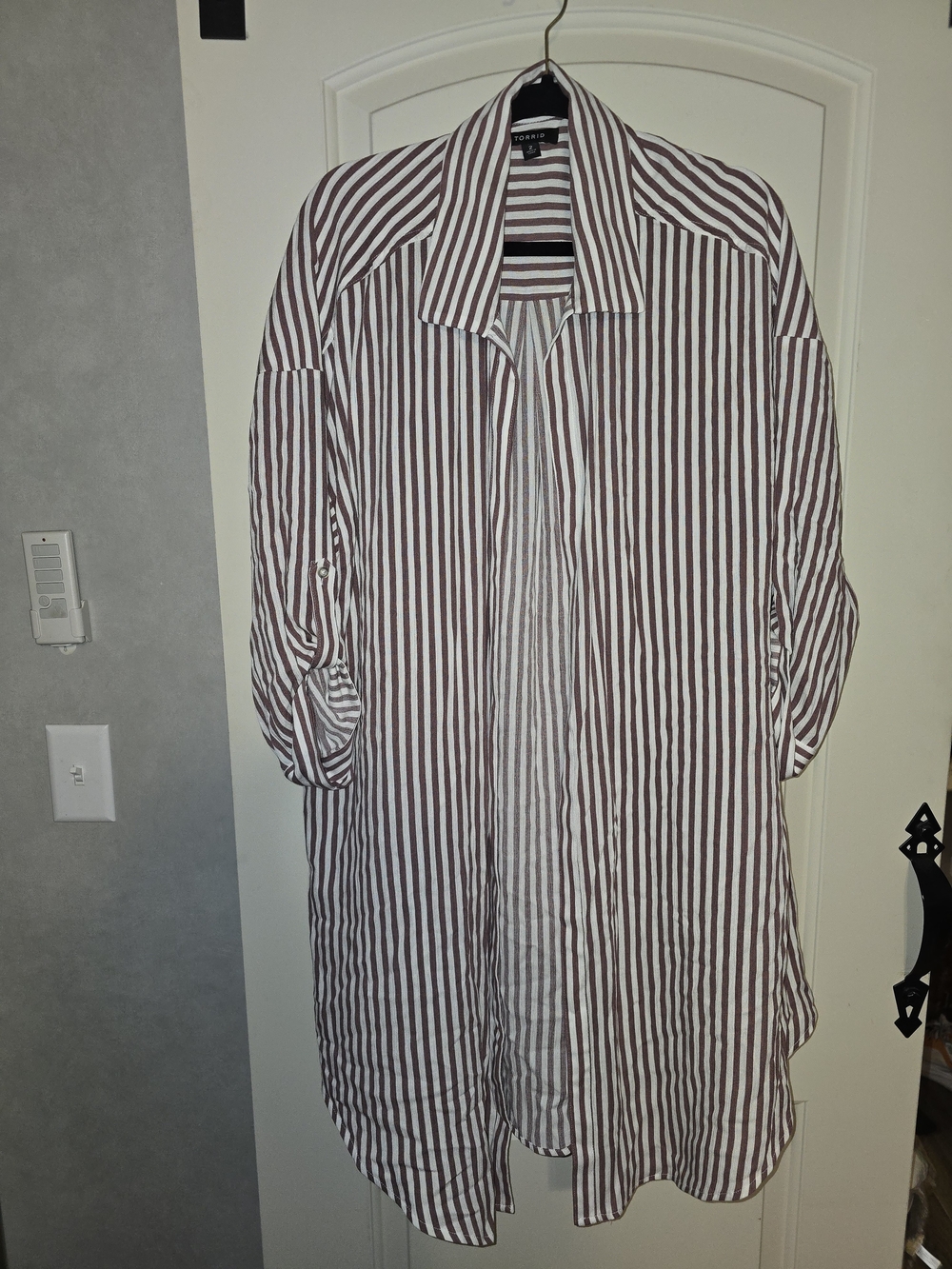 torrid Women's Striped Kimono Oxford Shirt Style - Burgundy and White